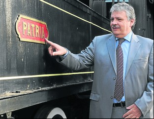 Schiavi renunció a Transporte, pero siguen las segundas líneas