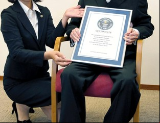 El hombre más viejo del mundo es japonés