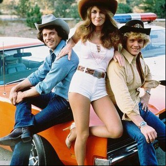 Así está a los 71 años Catherine Bach, la bella y sexy Daisy de Los Dukes de Hazzard: su cambio de imagen