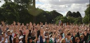 Más de 1.500 personas caminaron para promover la salud