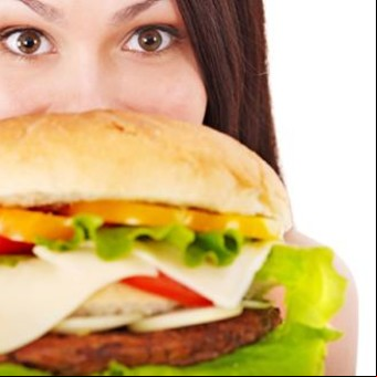 Al hacer ejercicio, ¿comemos menos o más?
