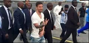 Messi llegó a Gabón y generó una revolución