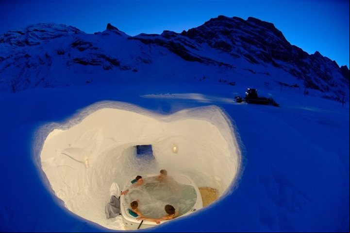 CLAIMA20150910_0110 Hoteles de hielo. Iglu dorf-Wellness Whirlpool