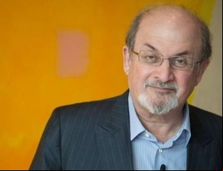 Salman Rushdie lleva su fatwa hasta Frankfurt