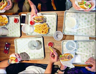 ¿Qué esconden las letras A, B y C en los restaurantes de Nueva York?