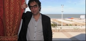 Atom Egoyan: “Dispara el sentido de la propia culpa”