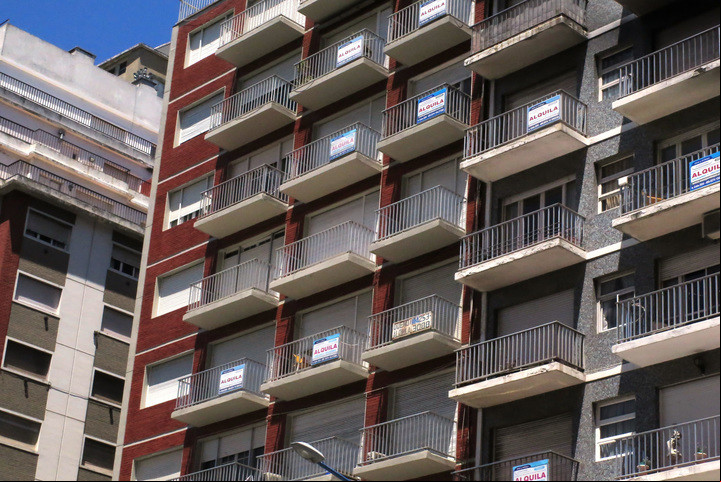 La oferta de departamentos en alquiler sigue siendo acotada en la Ciudad de Buenos Aires. Foto: Fabián Gastiarena