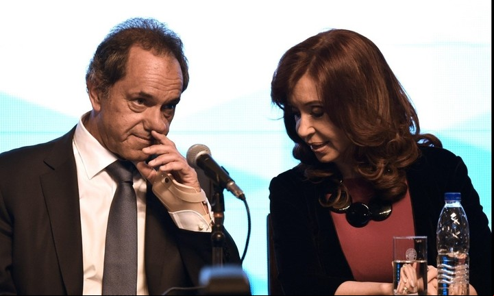 Cristina Kirchner como presidente en 2015 eligió a Daniel Scioli como candidato. Perdió con Mauricio Macri