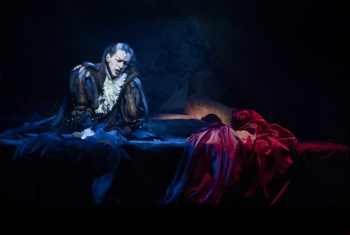 Juan Rodó, en una de las tantas reposiciones de "Drácula, el musical".