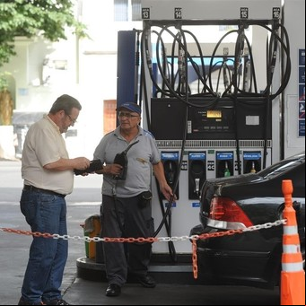 Nafta: en algunas estaciones ya no aceptan tarjetas de crédito