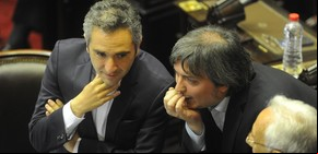 Fuerte cruce del Cuervo Larroque contra Máximo Kirchner que amaga con ser candidato en La Matanza