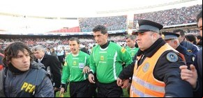 River, a 10 años del descenso: "Nunca entendí por qué Pezzotta no cobró el penal de Chiqui Pérez a Caruso"