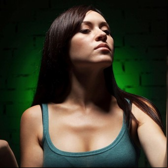 Ritual de 8 pasos para limpiar el karma de tus ex parejas sexuales