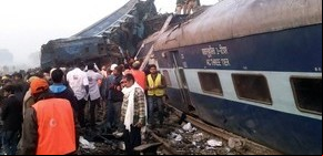 Más de 100 muertos en un accidente de tren en India