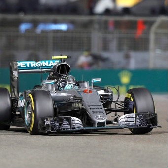 Fórmula 1: Mercedes apela al humor en la búsqueda del reemplazante de Nico Rosberg