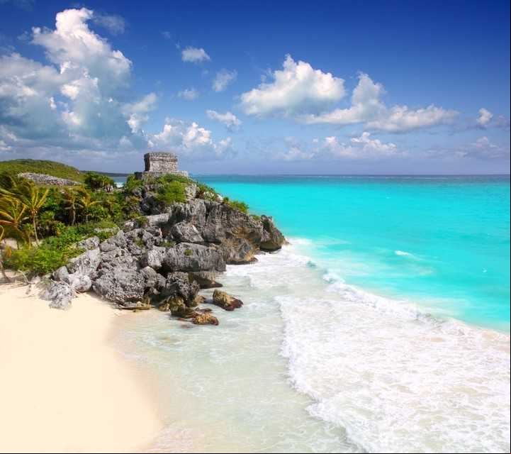 Tulum, la única ruina arqueológica maya junto al mar en México (Getty Images).