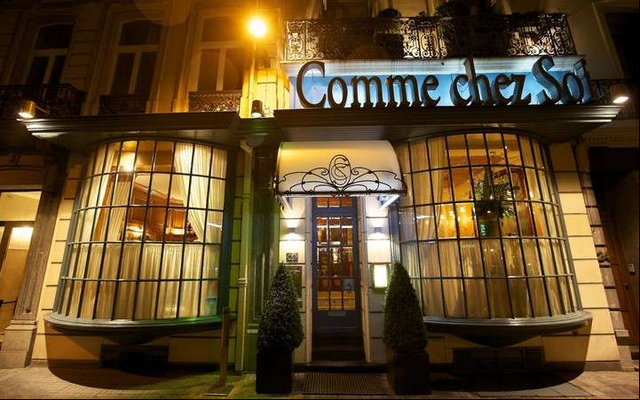 Comme Chez Soi fue fundado en 1926 como una humilde friterie, quioscos típicos de Bruselas donde se comen papas fritas.