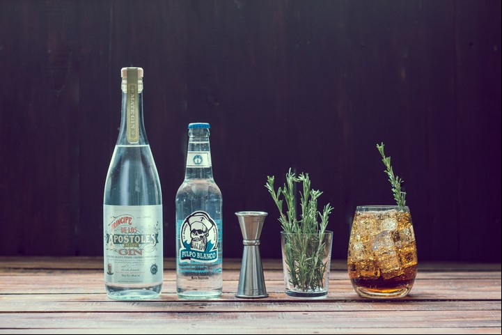 Tragos con gin: el "Cyn Tonic" de Tato Giovannoni.
