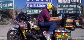 El mayor viaje en moto de la historia: a 30 años de la hazaña de un argentino