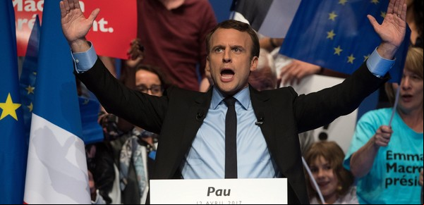 El independiente Emmanuel Macron crece en los sondeos en Francia