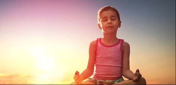 4 mantras para tranquilizar a niños hiperactivos