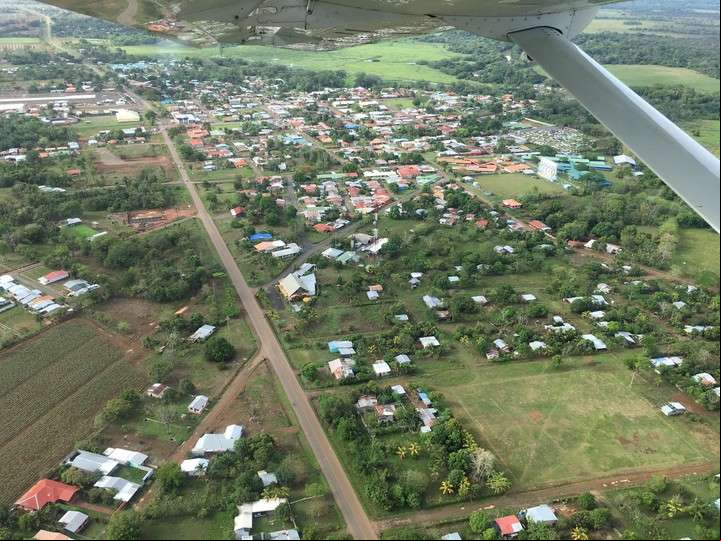 Los Chiles desde el avión.