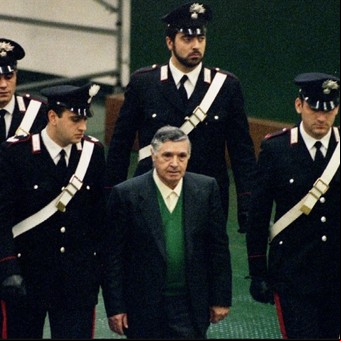 La Justicia italiana quiere liberar al mayor jefe mafioso de la historia