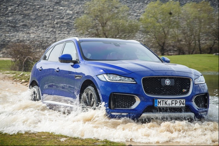 Jaguar F-Pace