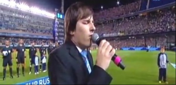 Argentina-Perú: quién es Nahuel Pennisi, el artista no vidente que cantó el himno