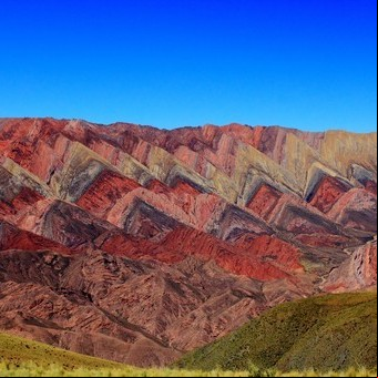 ¿Conocés el "cerro de los 14 colores" de Jujuy?