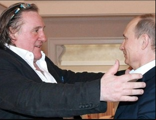 El actor francés Gérard Depardieu votó en las presidenciales rusas