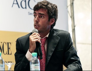 Presión impositiva: tras los pasos de Marcos Galperin, otro empresario argentino se muda a Uruguay