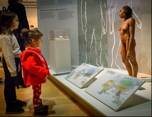 Hombres primitivospero no tan básicos