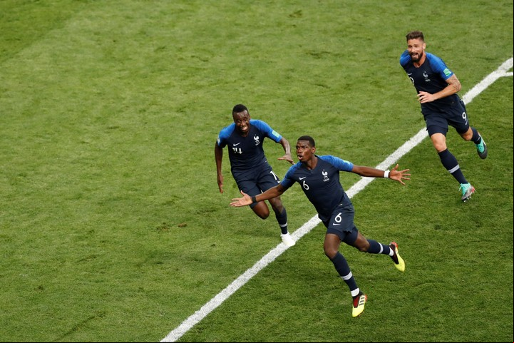 Paul Pogba, celebra el tercer gol frente a Croacia. (AP Photo/Rebecca Blackwell)