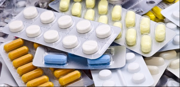 Le sacan los aranceles de exportación a medicamentos de producción local