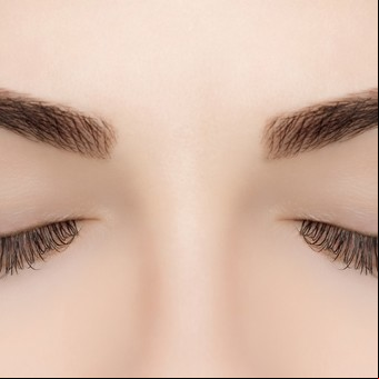 Cejas más lindas: tratamientos y makeup para darle el mejor marco a la mirada