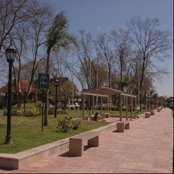 Victorica, un encantador paseo con vista al río en Tigre