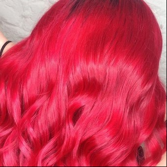 Beach waves, los rulos que marcarán los peinados del verano 2019