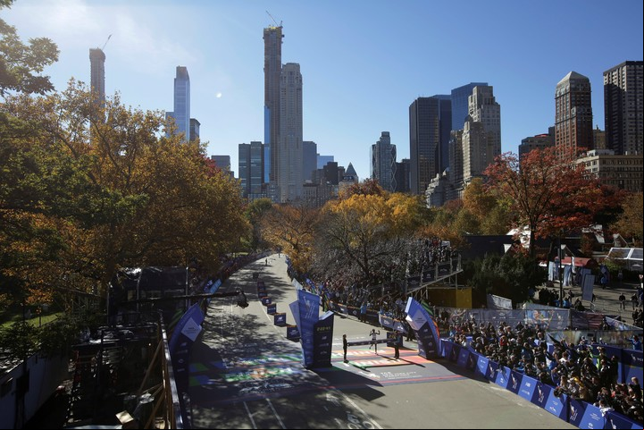 Una postal de la maratón de Nueva York. Foto AP Photo/Seth Wenig