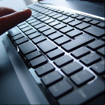 Los 5 métodos más comunes que usan los estafadores para cometer fraude online