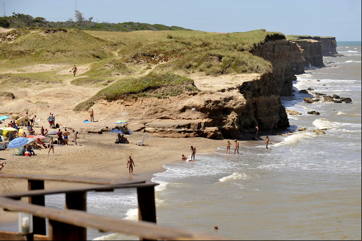 Playa Escondida se encuentra en el kilómetro 552 de la ruta 11, en Mar del Plata. Foto Maxi Failla / archivo Clarín