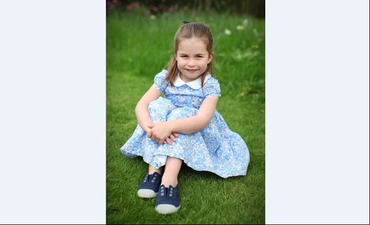 Los vestidos que muestra la princesa Charlotte se agotan en horas Foto Kensington Palace.