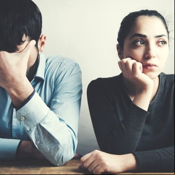 10 tipos de reacciones que podemos tener en una discusión de pareja
