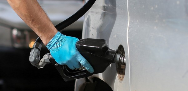 Cambian el impuesto a los combustibles y afectaría más a las naftas y combustibles