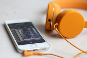 Audiolibros: la moda de leer con los oídos