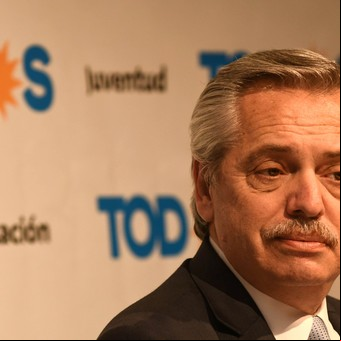 Alberto Fernández sondea ante la UIA y CGT un primer bosquejo de "pacto social"