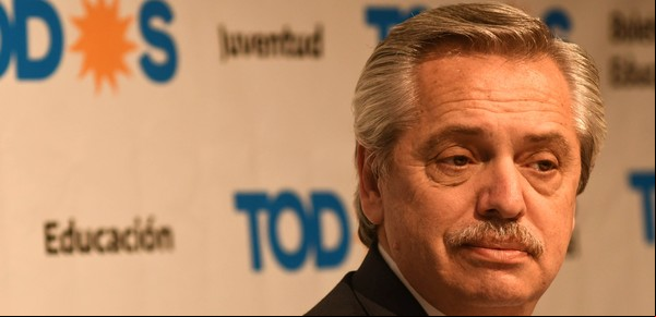 Alberto Fernández sondea ante la UIA y CGT un primer bosquejo de "pacto social"