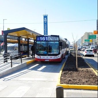Abrió el último tramo del Metrobus de la grieta en la ruta 8: es el segundo que conecta la Ciudad con el GBA