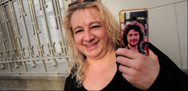"Tengo 12 años de carrera y una sola fan": la insólita historia de Marcelita y el standapero