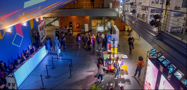 Sustentabilidad y vivienda social, los temas clave en  arranque de la Bienal de Arquitectura